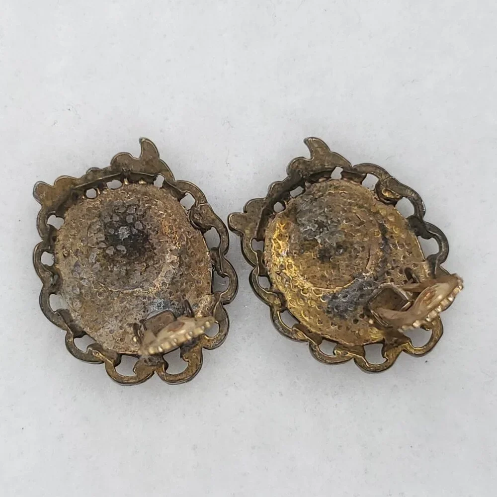 Vintage Victorian Revival Earrings Gold Tone Floral Embossed Clip On 1 1/4